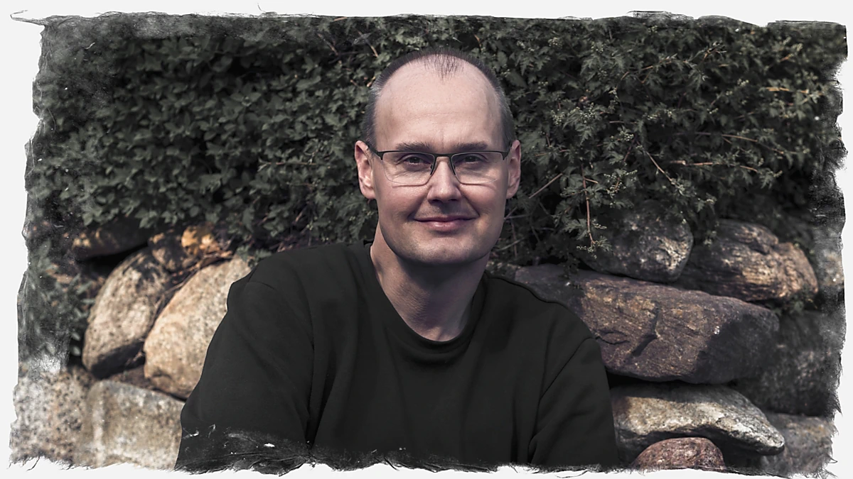 Sascha_Zyballa_Portrait